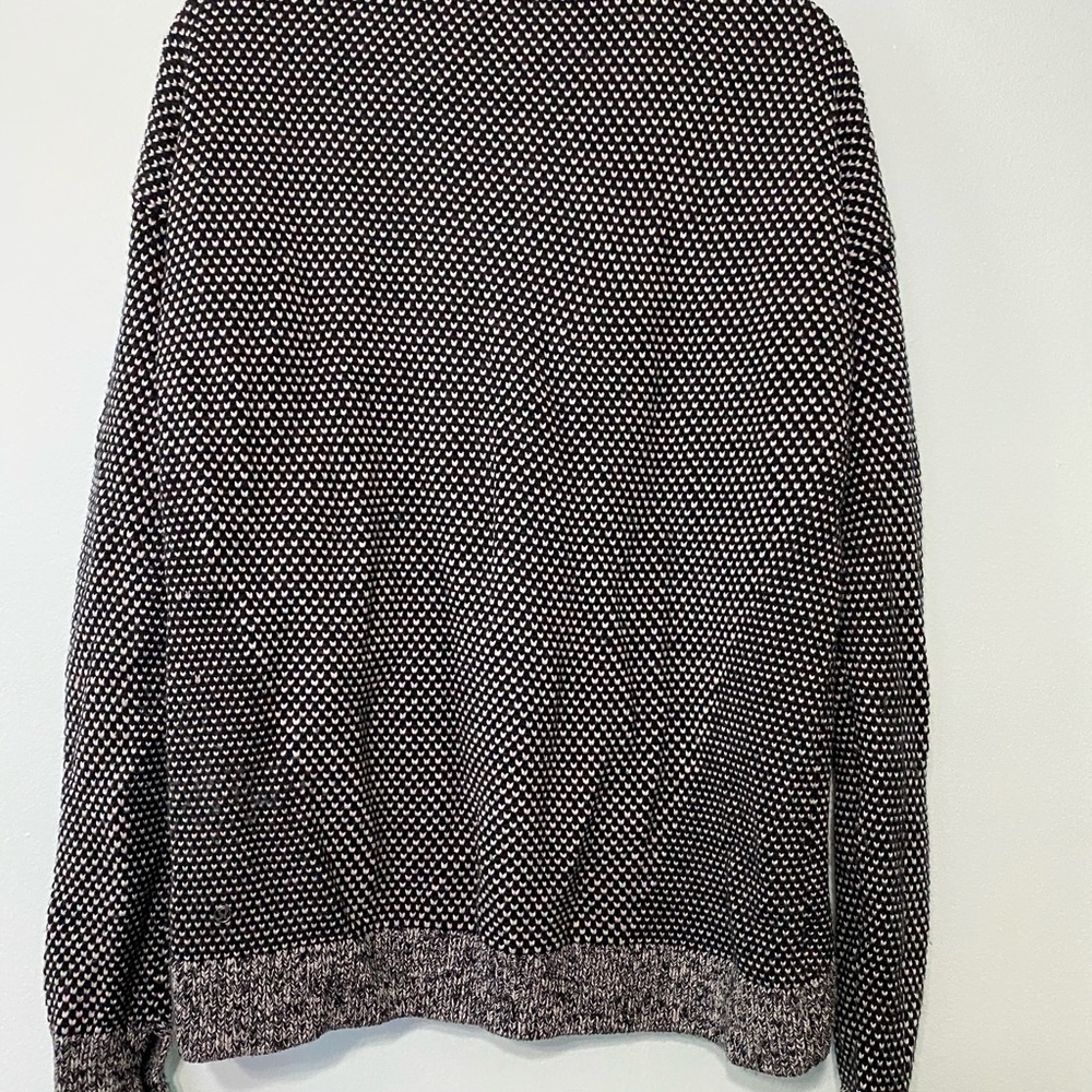 Lululemon Sweater Black and Gray